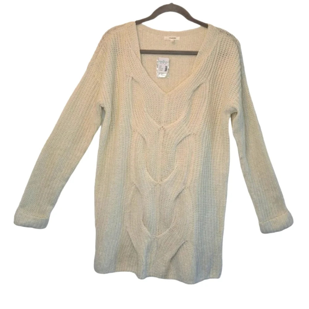 NEW Maurices Ivory V-Neck Pullover Sparkle Sweater Size Large